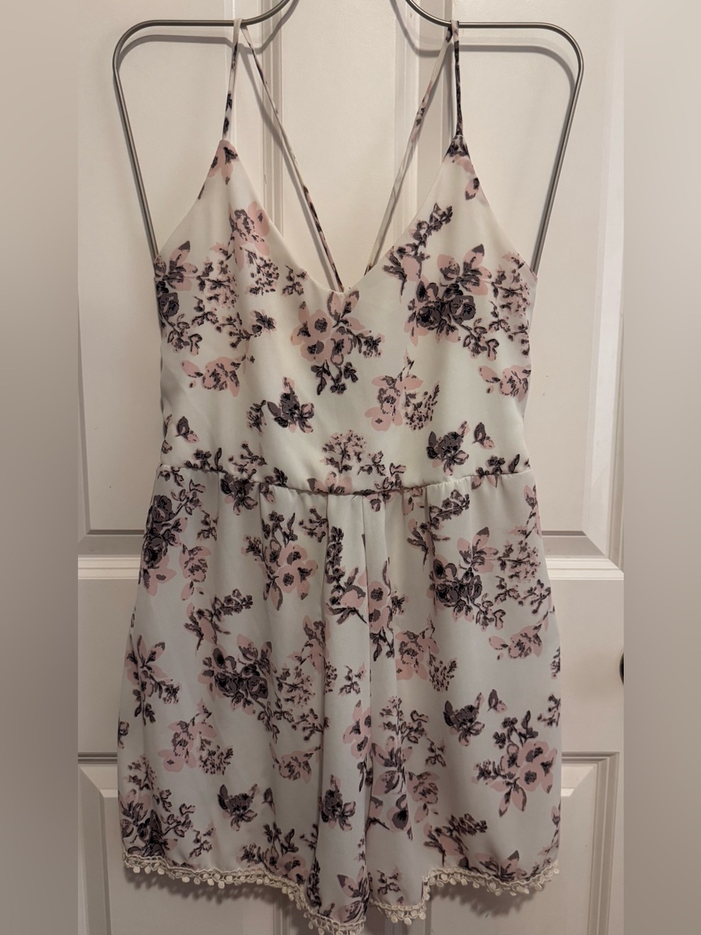 Dainty Hooligan Ivory spaghetti strap Floral Slip Dress w/floral pattern